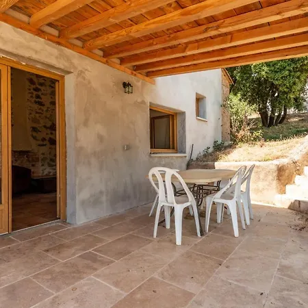 Le Percheron, Le Pont De Calmel Hotell